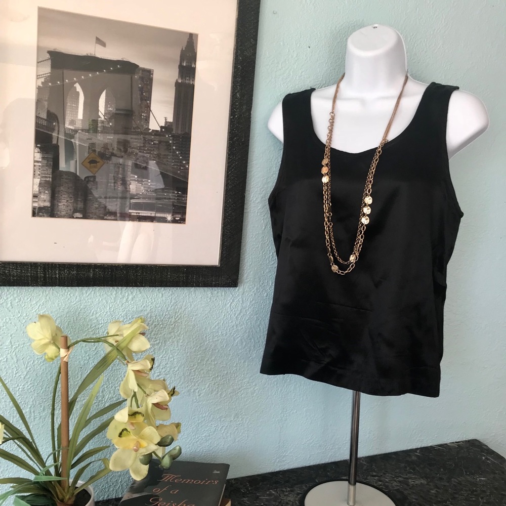 Vintage Black Shell Tank